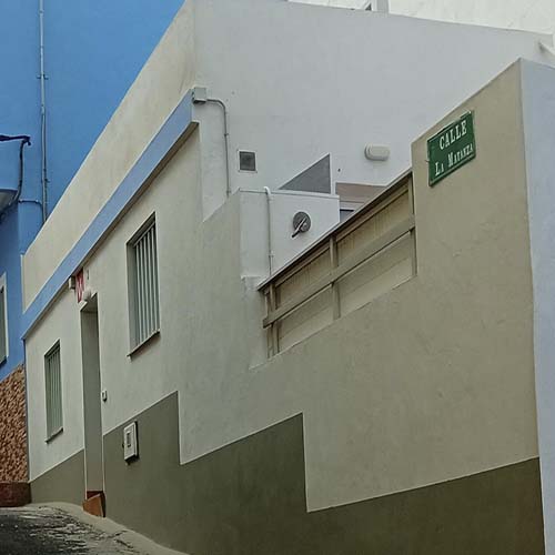 fachada entrada